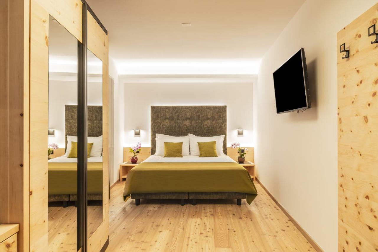 Hotel Ai Spiazzi Mezzocorona Exterior foto
